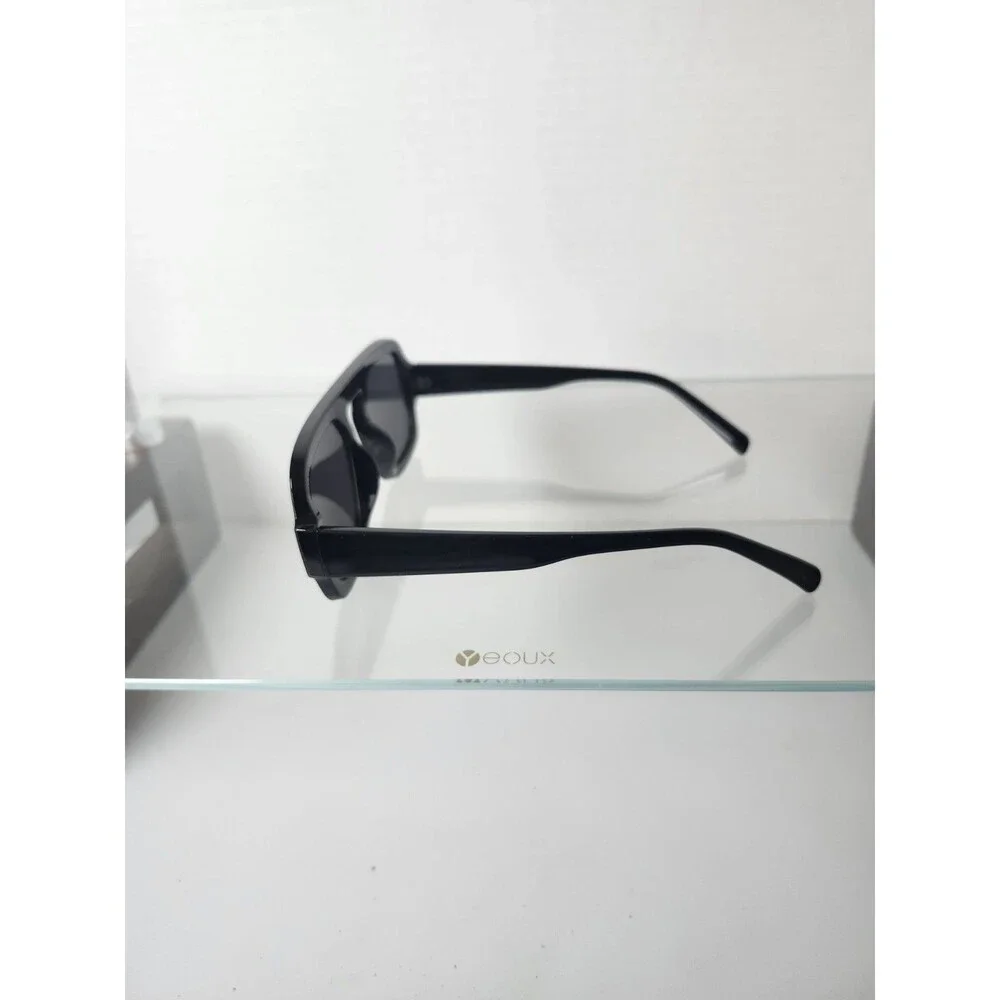 2 Pairs Of Wowsun Over Sized Frames Sunglasses